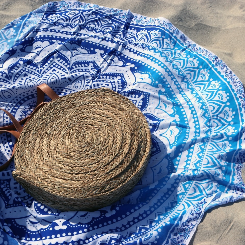 🎊 Host Pick🎉 Bohemian Blue Mandala Beach Yoga Throw - Picture 10 of 16